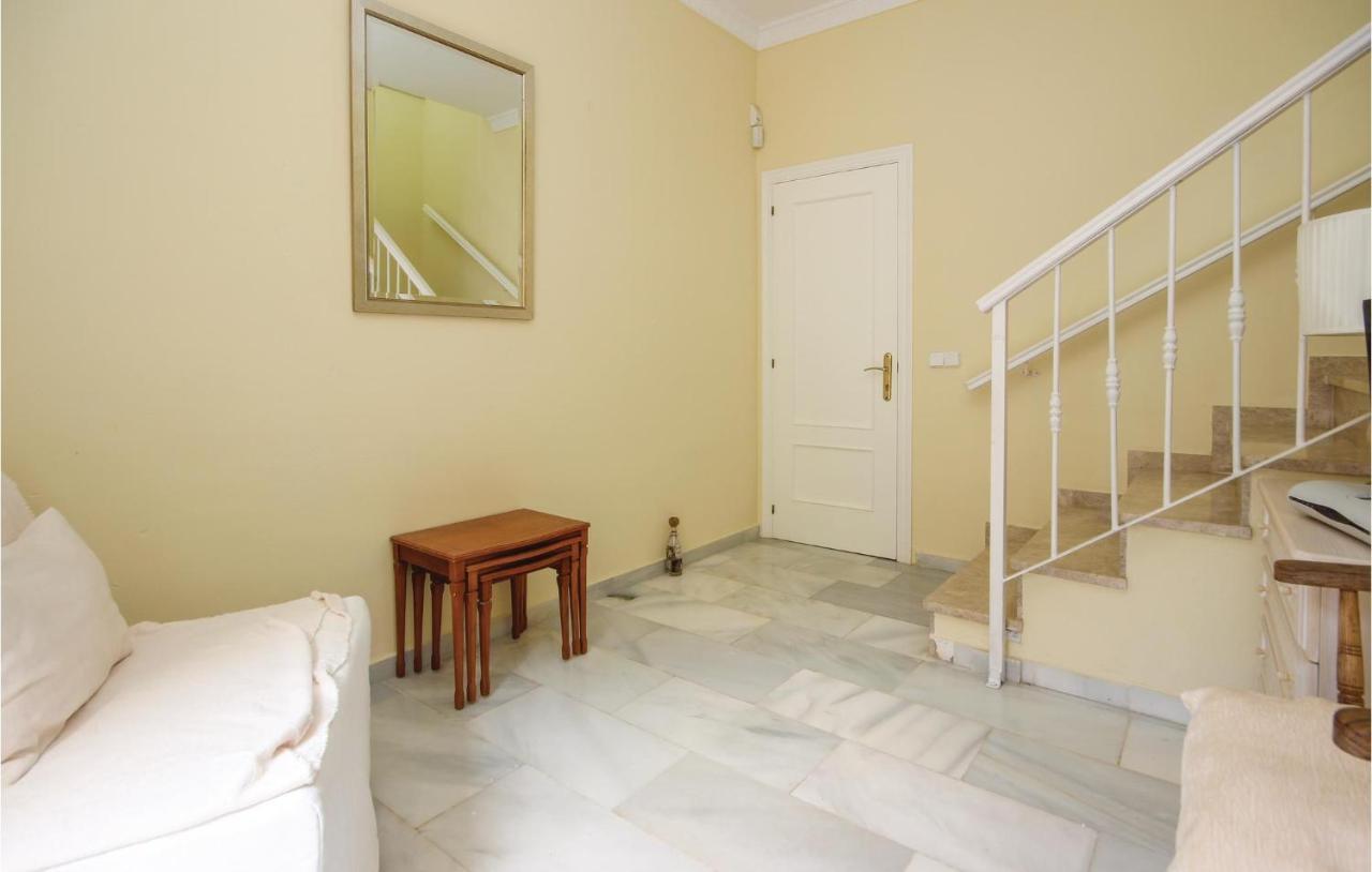 Gorgeous Apartment In Urb El Chaparral With Wifi Ла-Кала-де-Михас Экстерьер фото